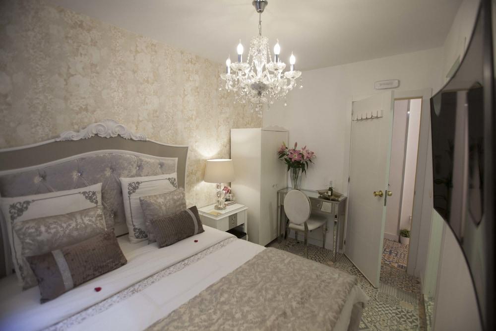 Hostal Casa Boutique (Adults Only) Madrid Esterno foto