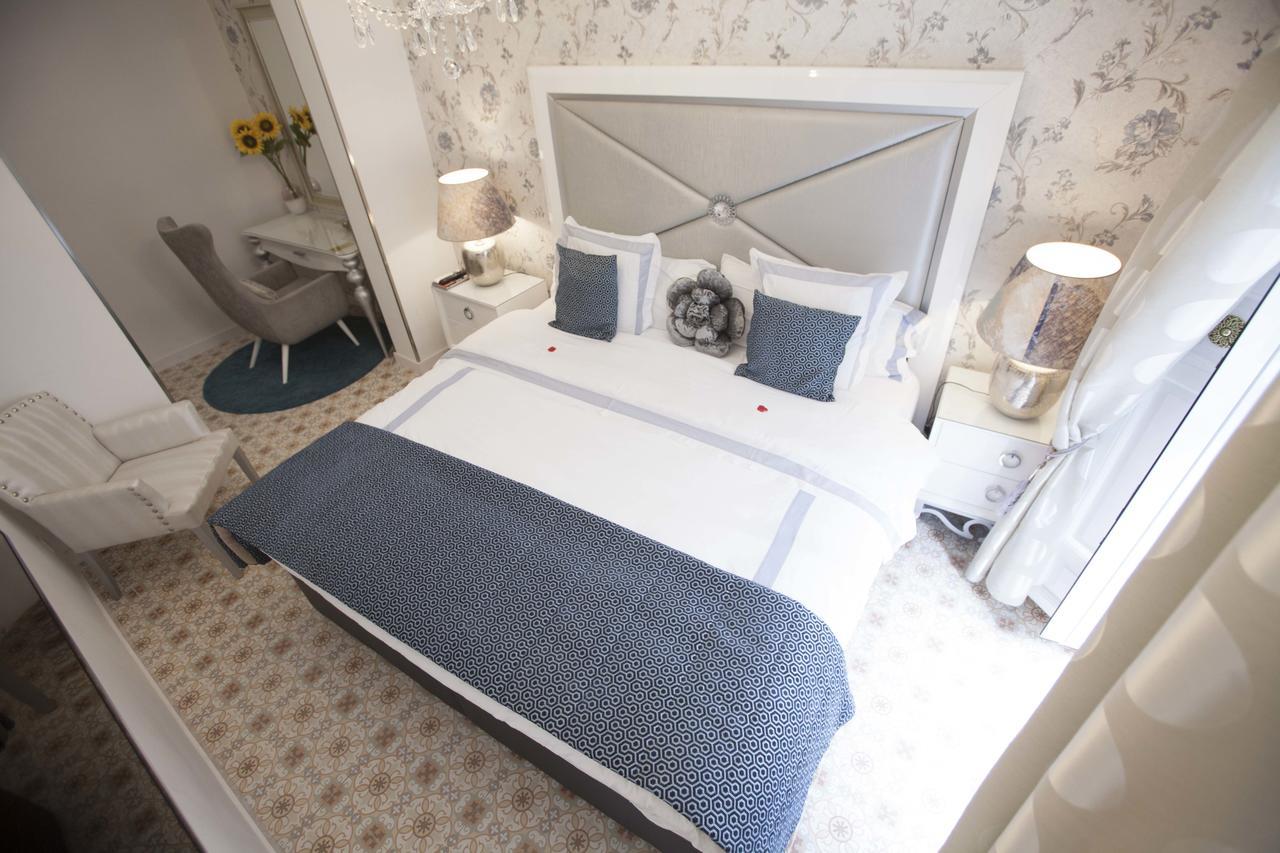 Hostal Casa Boutique (Adults Only) Madrid Esterno foto
