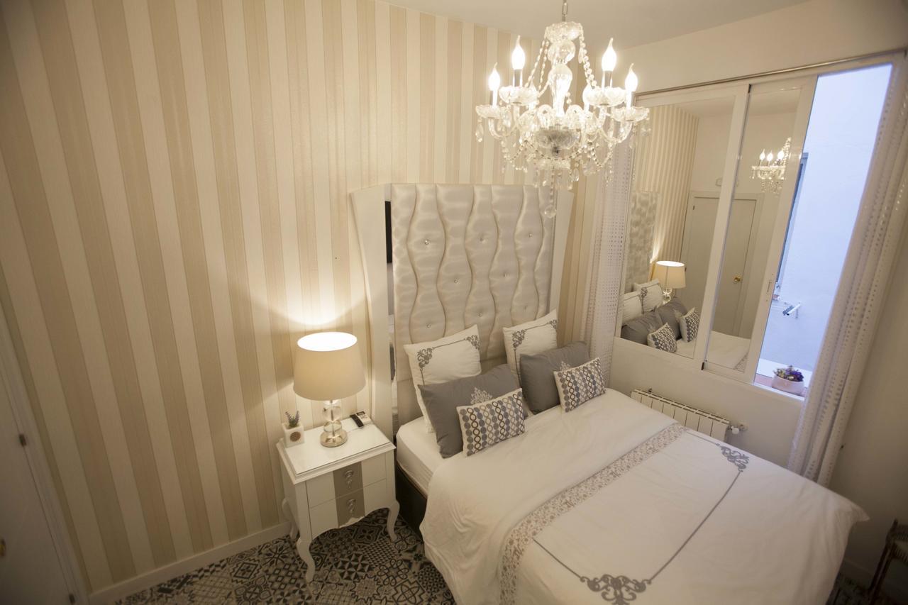 Hostal Casa Boutique (Adults Only) Madrid Esterno foto