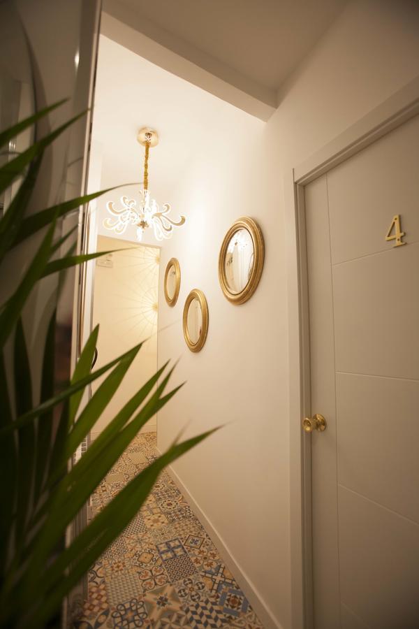 Hostal Casa Boutique (Adults Only) Madrid Esterno foto